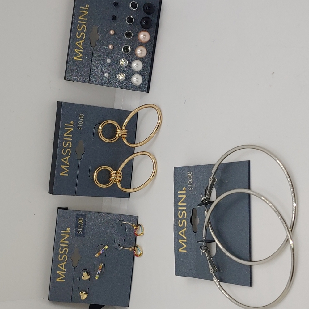 Varied 14 pairs of Massini Earrings - Pearl, Gold tone, Sterling Silver, and Col